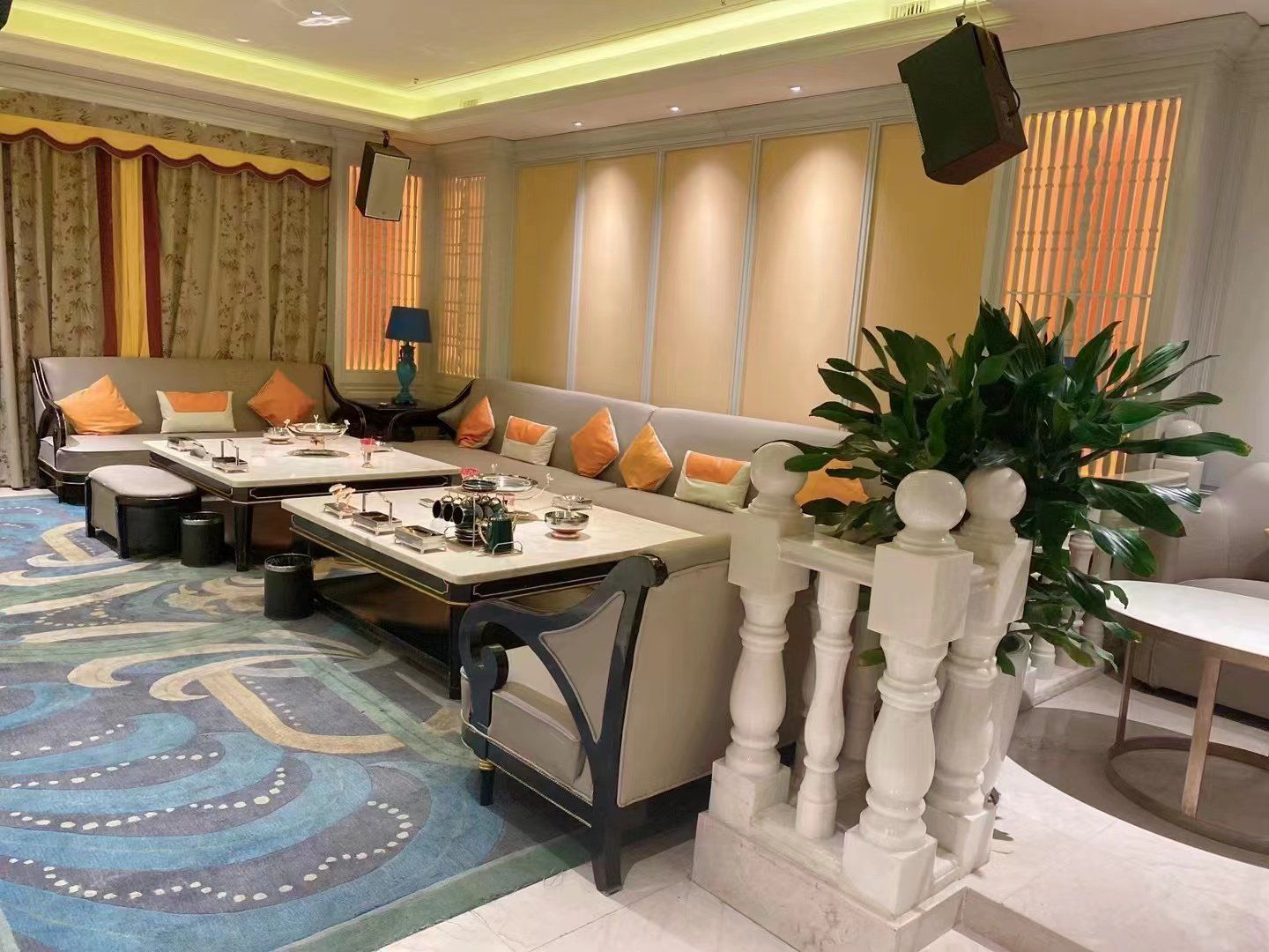 马鞍山商务KTV包间价格查询-含山县ktv预定